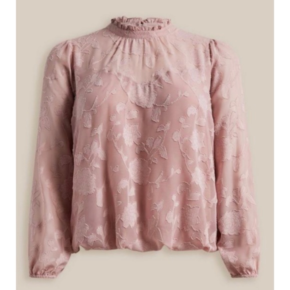 🆕 Chiffon Clip Floral Bubble Hem Blouse NWT Torrid New! - Picture 5 of 6